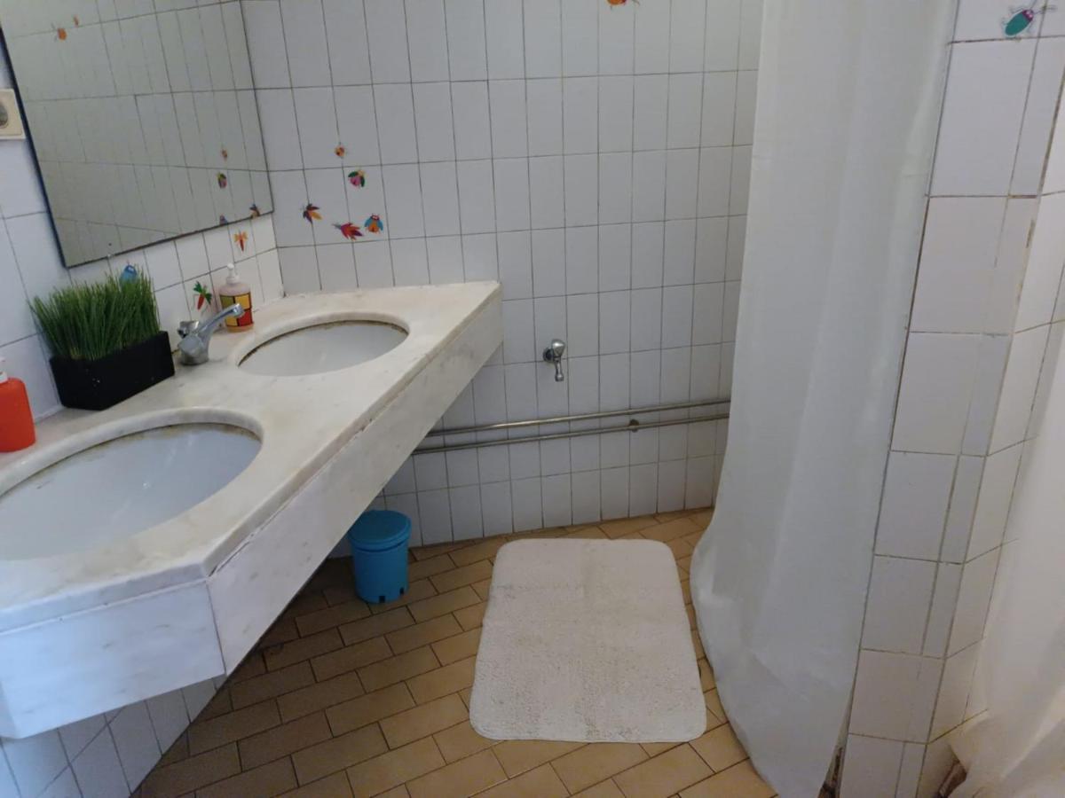 City Drops Hostel Aliados Private Room Porto Exterior photo