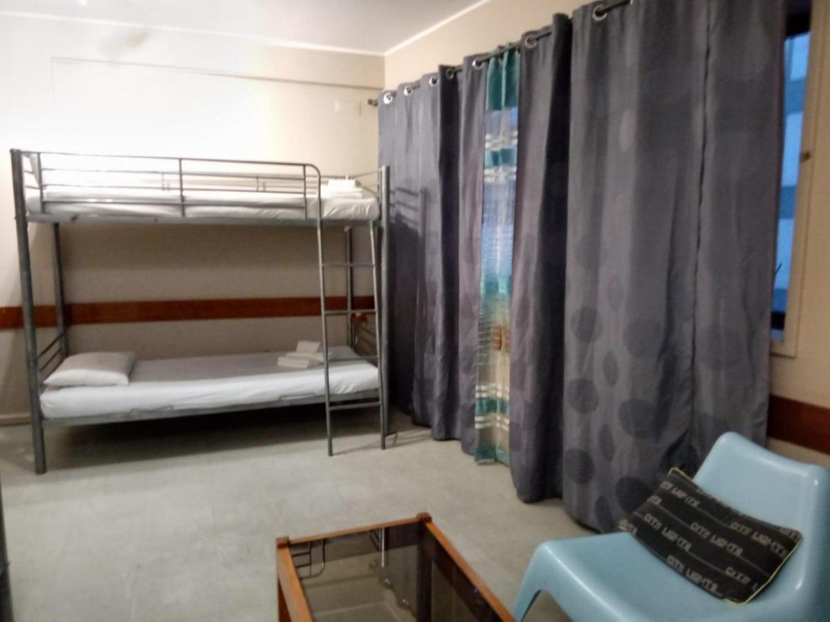 City Drops Hostel Aliados Private Room Porto Exterior photo