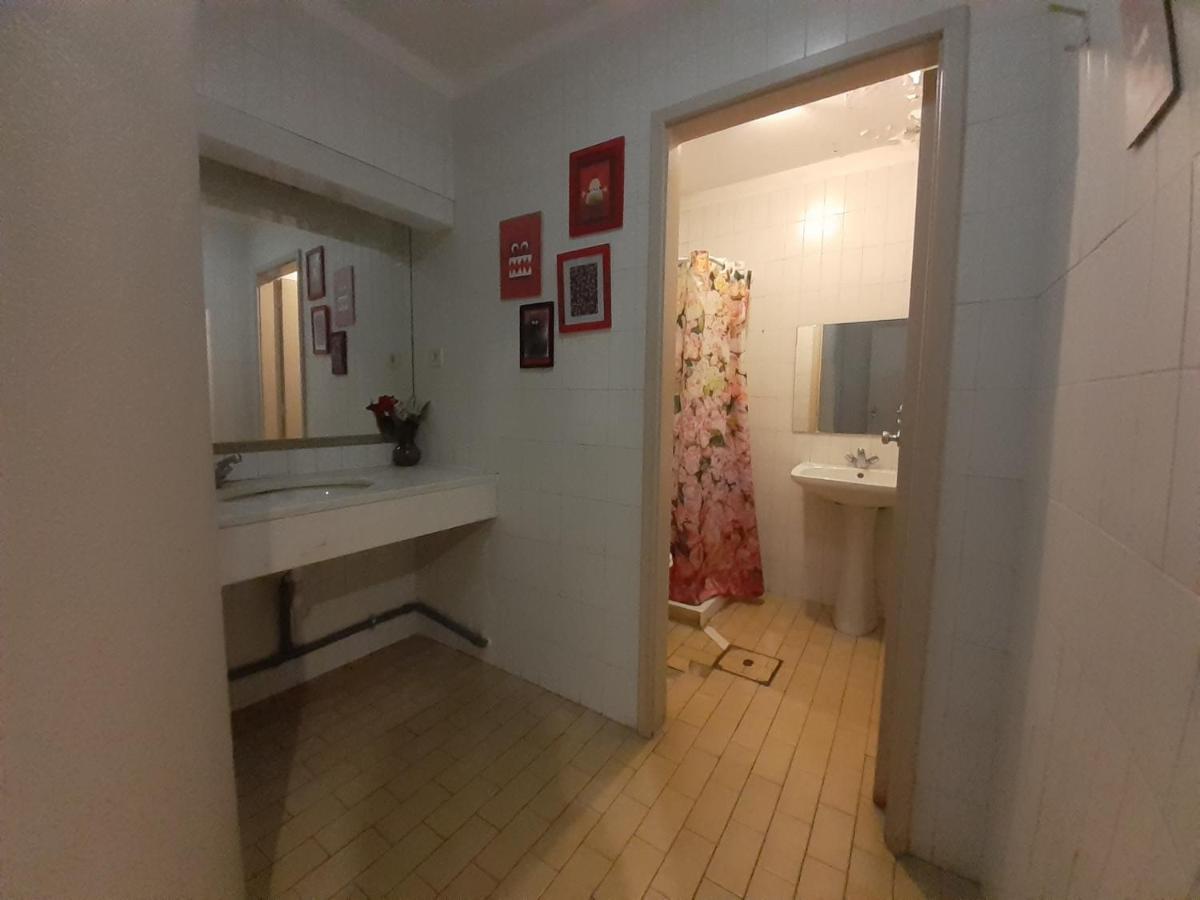 City Drops Hostel Aliados Private Room Porto Exterior photo
